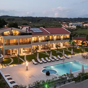 Aparthotel Sara, Nikiti (Sithonia)